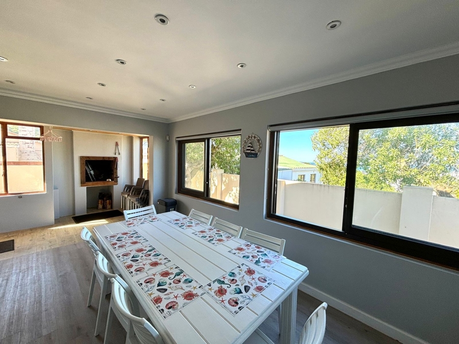 To Let 3 Bedroom Property for Rent in Agulhas Western Cape